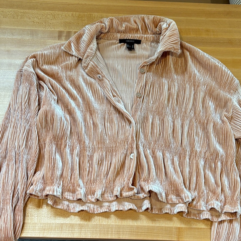 Women's Blush Button-Up Top